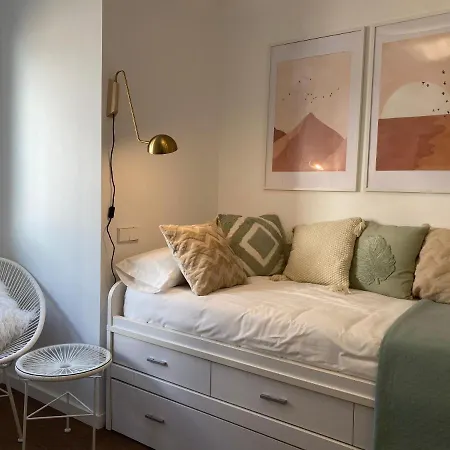 Singularstays Convento Apartman *