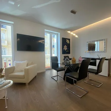 Singularstays Convento Apartman