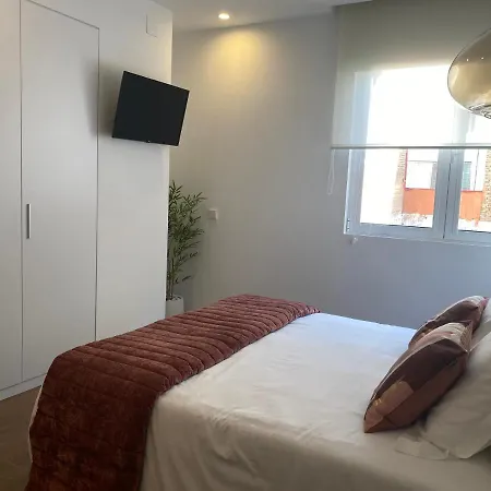Singularstays Convento Apartman